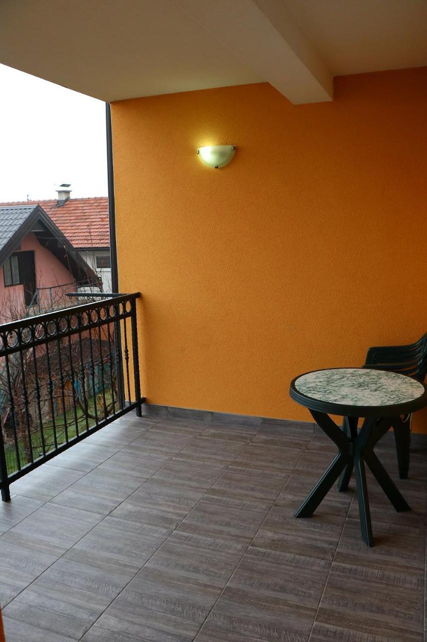 Apartment Benjo ซาราเยโว ภายนอก รูปภาพ